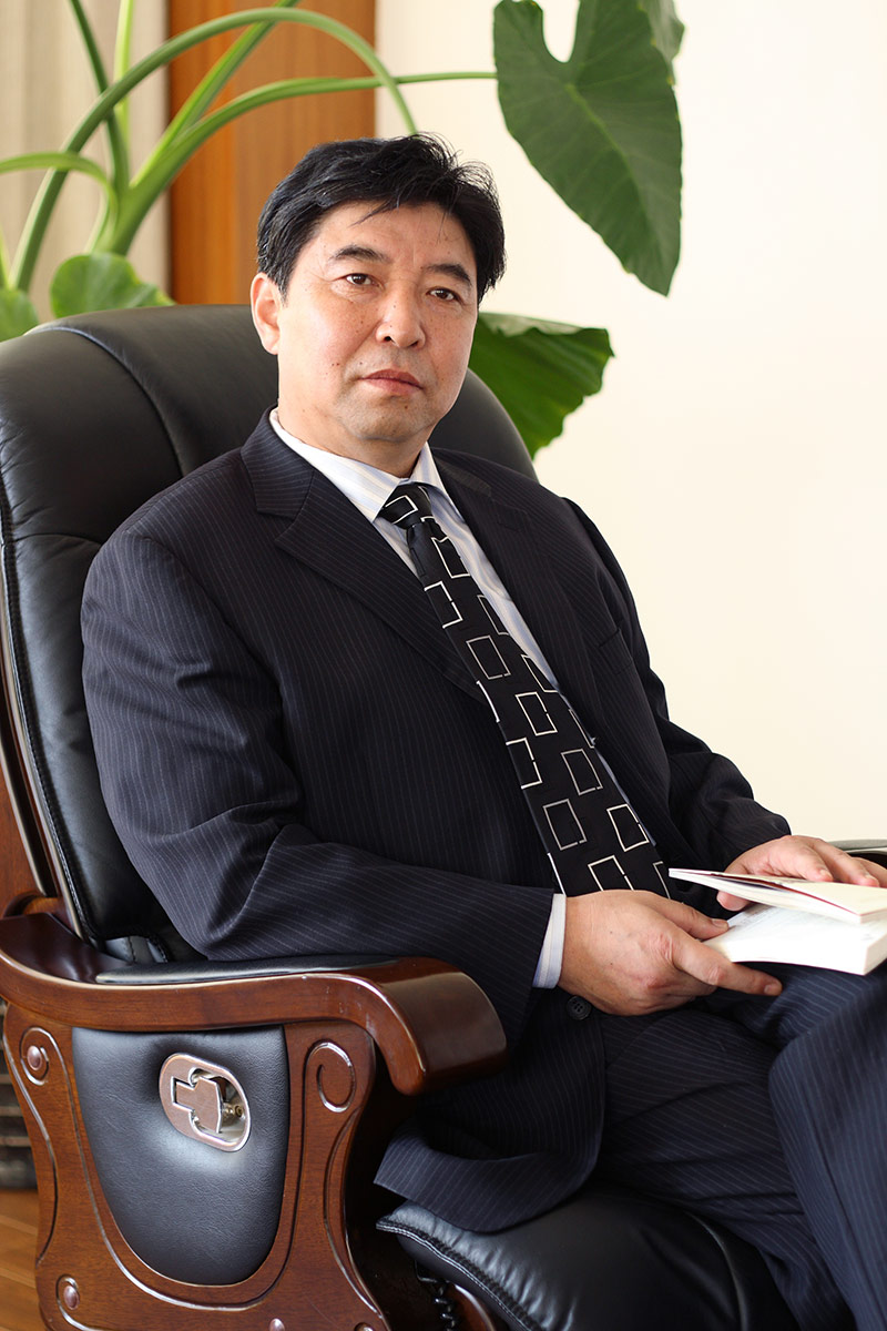星星集團黨委書記、董事長-管傳玉
